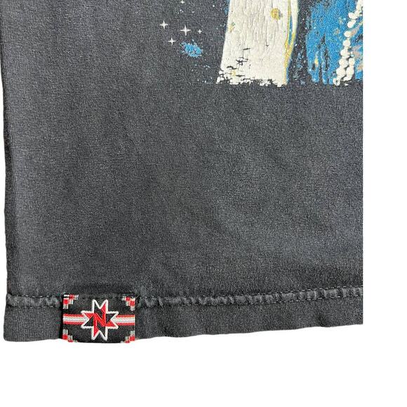 Native Art Tee "fear is an illusion" Size medium - Picture 4 of 7